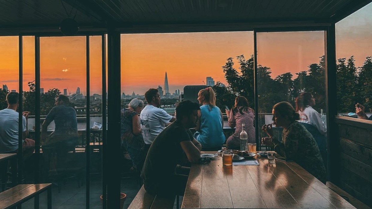 rooftop bar in south london forza wine