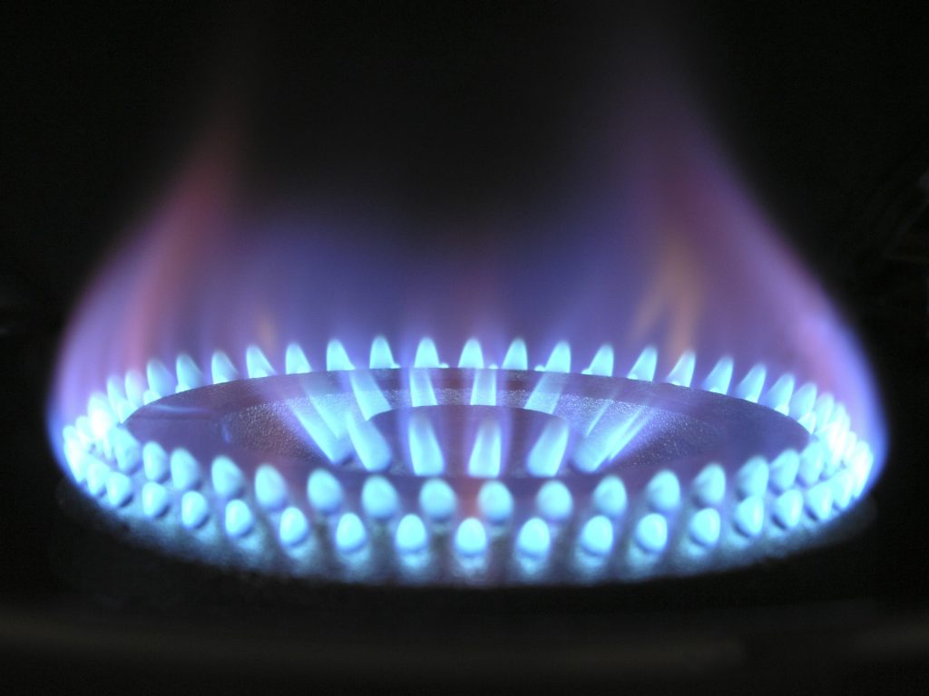 How to set up gas and electric bills when renting