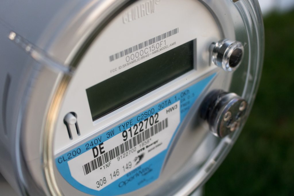 How to read a smart meter